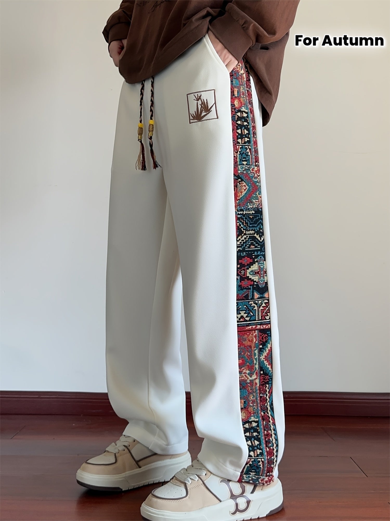 Men's Wide-Look Straight Pants with Ethnic-Embroidery Thigh - Loose-Fit Casual Trousers Suitable for Autumn/Winter Daily Wear, Hand Washable Straight Pants (No Dry)