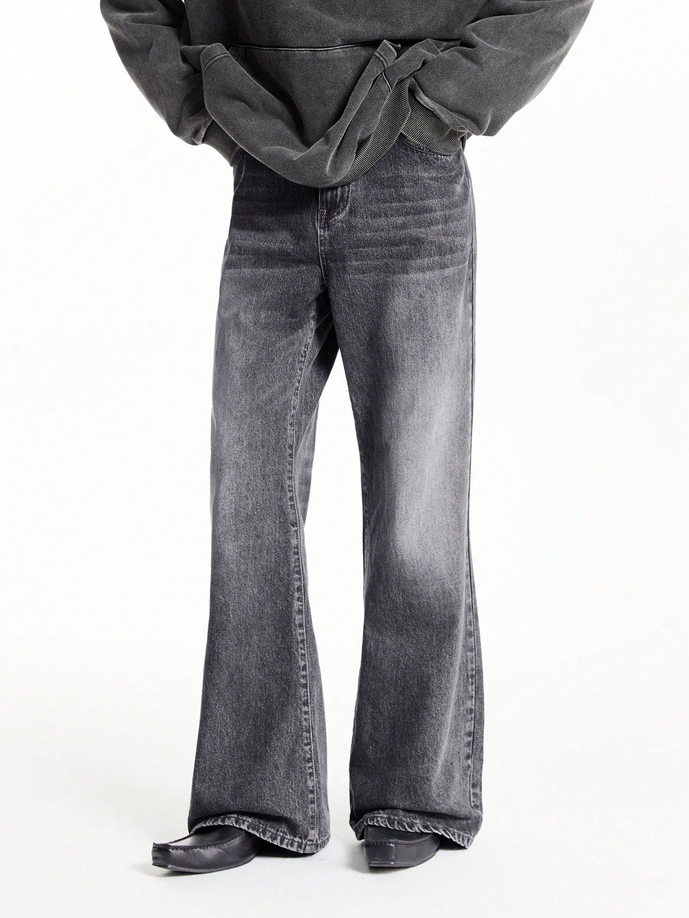 Drift Bootcut Jeans