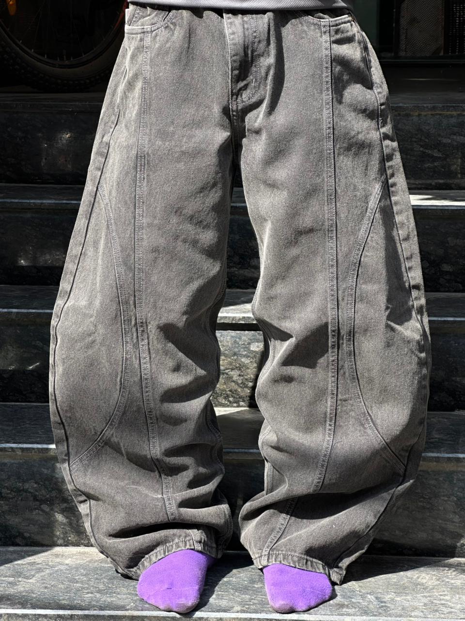 Vintage Washed Baggy Jeans - Loose Wide-Leg Fit Denim Pants - Faded Grey Premium Denim Streetwear