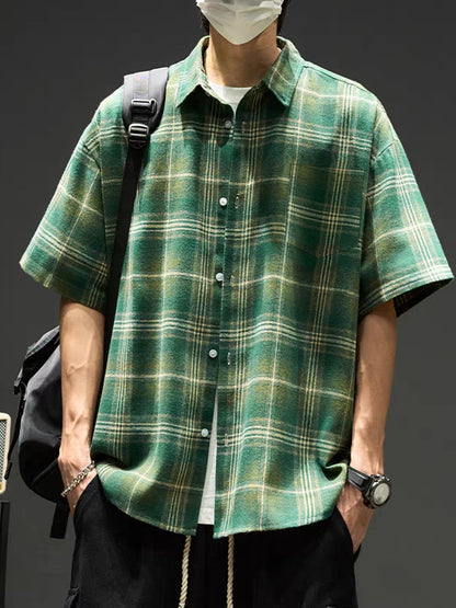 Men's American Vintage Style Green Plaid Short-Sleeve Shirt, Casual Lapel Collar, Trendy Outerwear Plaid Shirt