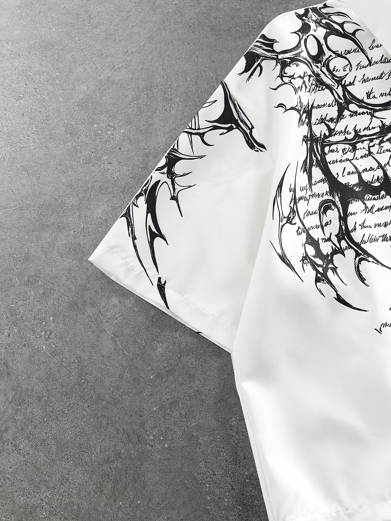 [Men's Print Shirt] Men's White Loose Casual Short Sleeve Button-Up Shirt with Print