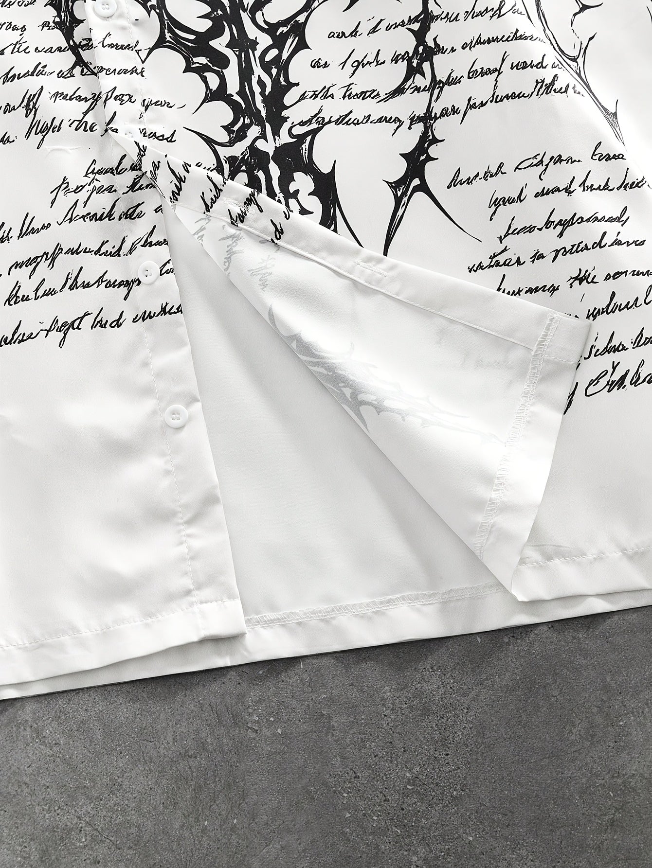 [Men's Print Shirt] Men's White Loose Casual Short Sleeve Button-Up Shirt with Print